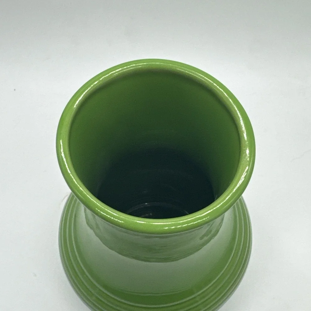 Fiesta Royalty Vase RARE Shamrock Green (Retired Color ) HLC USA